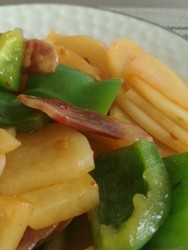 土豆遇见腊肠