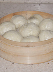 自制豆沙馅的豆沙包