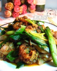 青蒜牛肚