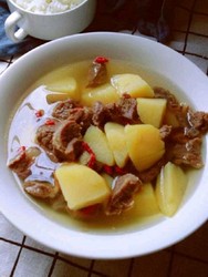 牛肉土豆汤