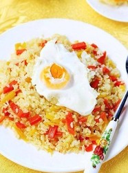 鸡蛋抓饭
