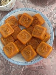 红豆沙馅南瓜饼