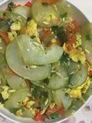 老黄瓜炒鸡蛋