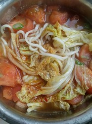 麻辣番茄汤面