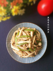 鸡腿菇炒肉