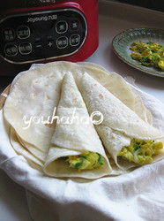 单饼卷大葱炒鸡蛋