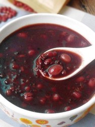 红豆黑米红枣粥