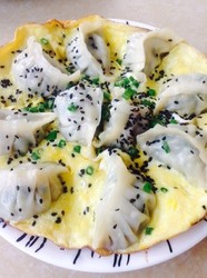 鸡蛋抱饺