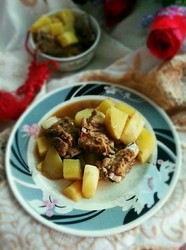 土豆炖排骨