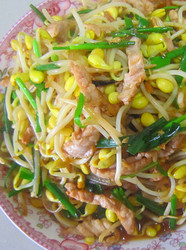 韭菜豆芽炒粉条