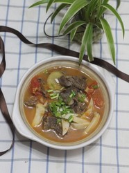番茄牛楠煲