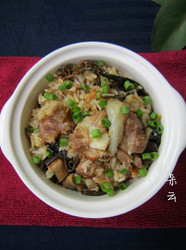 排骨香菇焖饭
