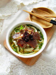 豆豉酱牛肉面