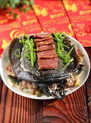 火腿蒸甲鱼