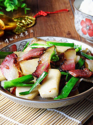 腊肉煸年糕