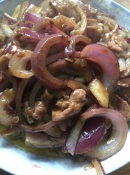 圆葱酱爆肉