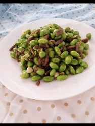 毛豆炒肉