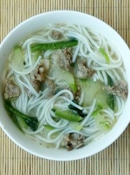 汆羊肉米粉