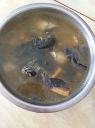 百合党参乌鸡汤