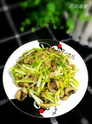 蒜黄口蘑青虾仁