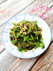 茄子炒辣椒
