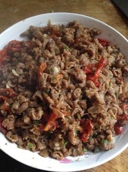 粉蒸猪小肠