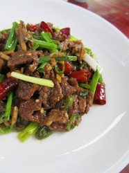 爆炒牛肉