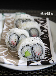 双拼里卷寿司