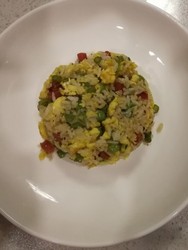 香肠蛋炒饭