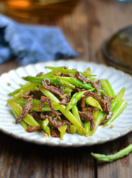 芦笋牛肉丝
