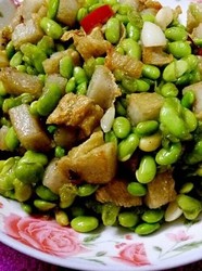 肉卷炒毛豆