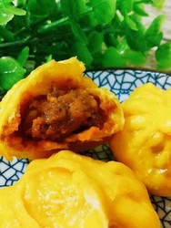 南瓜酱肉包