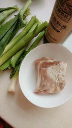 蒜苗五花肉