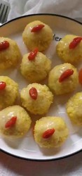 黄金鸡肉丸