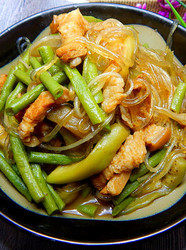 豆角猪肉炖粉条