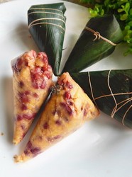 红豆小米蜜枣粽子