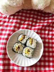 “霸王超市“板栗鸡蛋寿司