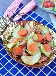 西葫芦熘肉片