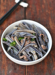 肉片炒藕条