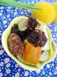 黑香肠炒蒲瓜