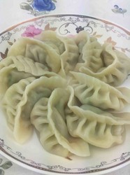牛油果猪肉馅饺子