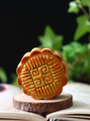 传统五仁月饼