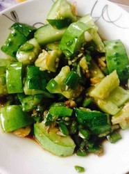 刀拍黄瓜