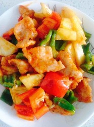 彩椒菠萝咕咾肉