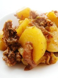 土豆烧兔肉
