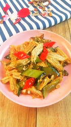 黄瓜炒腐竹