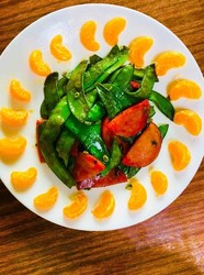 美味荷兰豆炒香肠