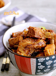家常大骨头炖肉