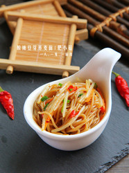酸辣豆芽荞麦面