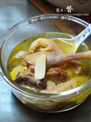 冬笋平菇草鸡汤